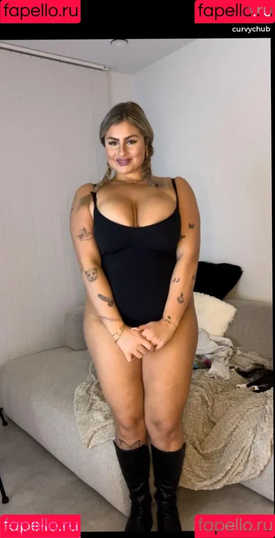 Laura Schepens Onlyfans Photo Gallery 
