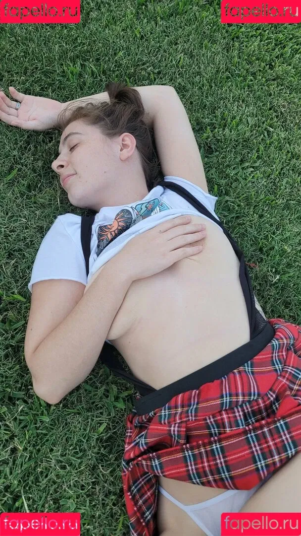 heavenlyterpvip Onlyfans Photo Gallery 