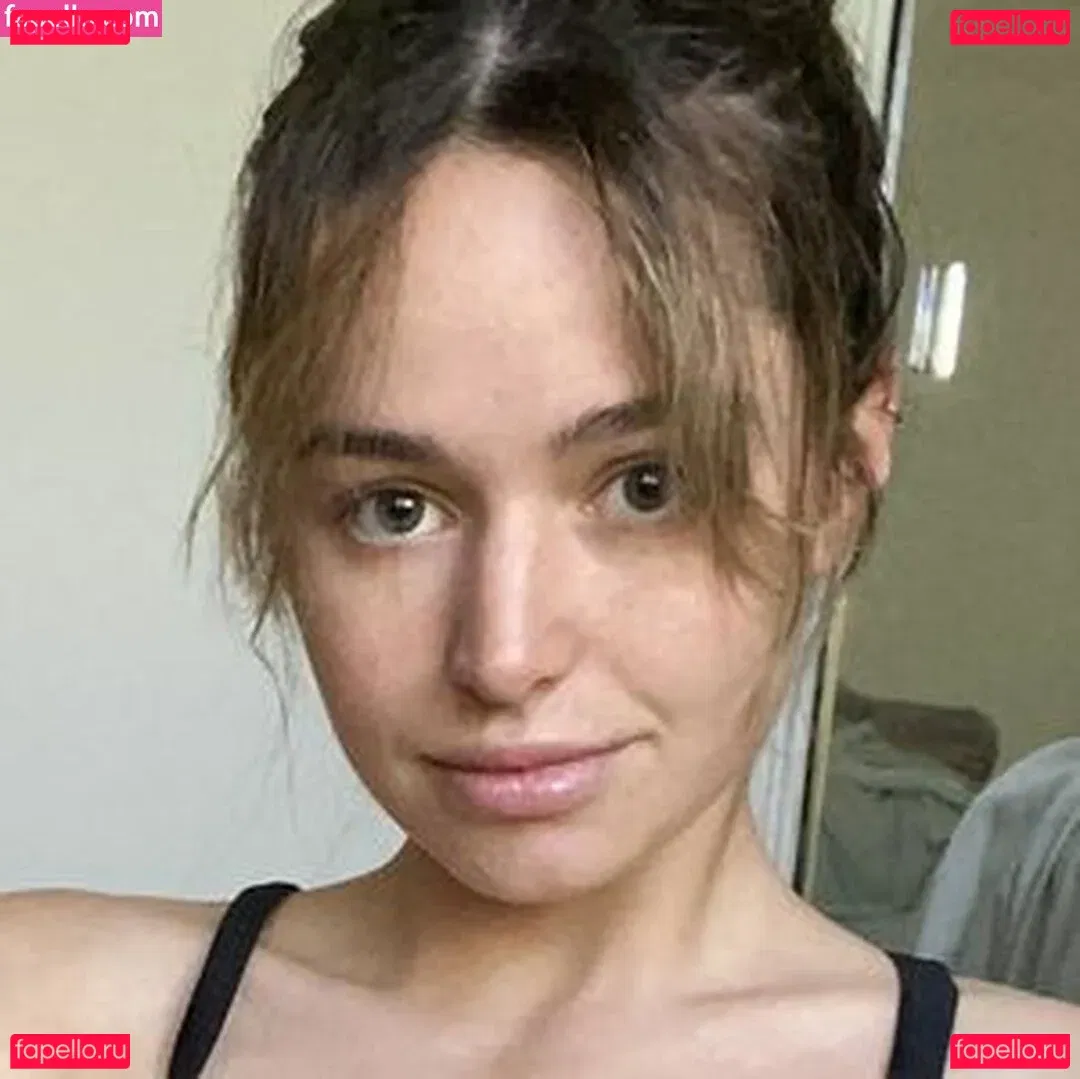 Natalie Brooks Onlyfans Photo Gallery 