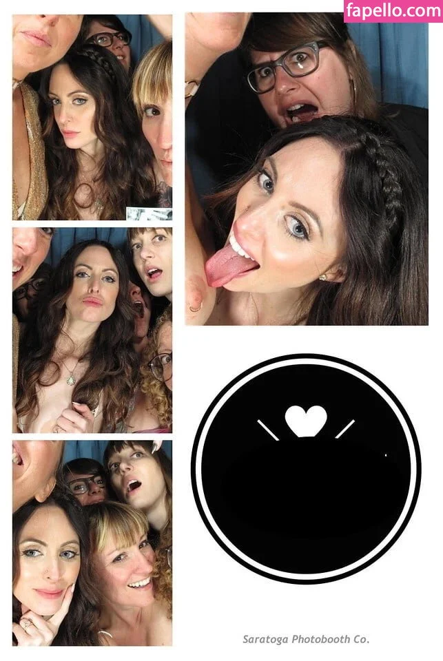 Photobox Flashes Onlyfans Photo Gallery 