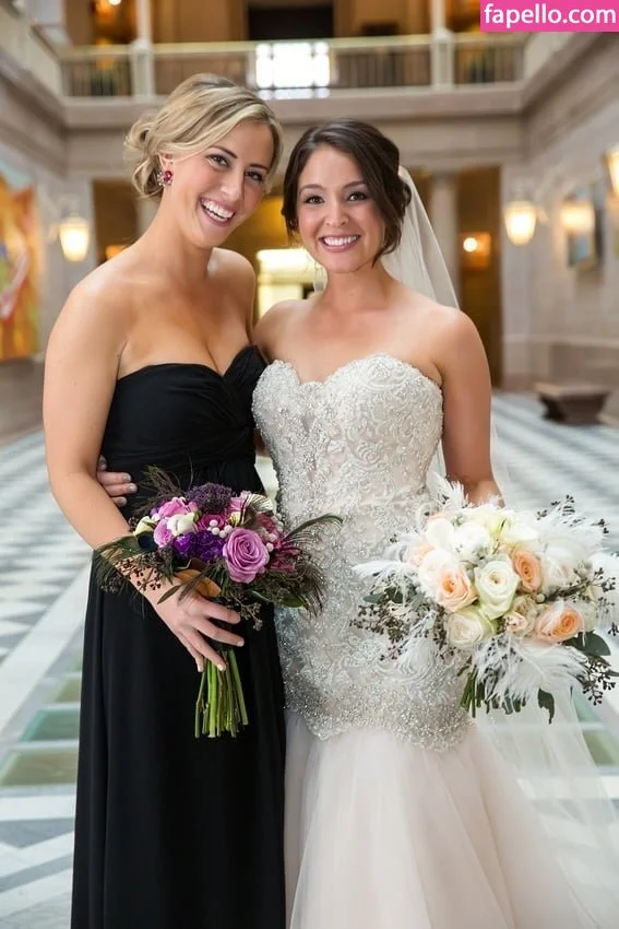 Photobox Flashes Onlyfans Photo Gallery 