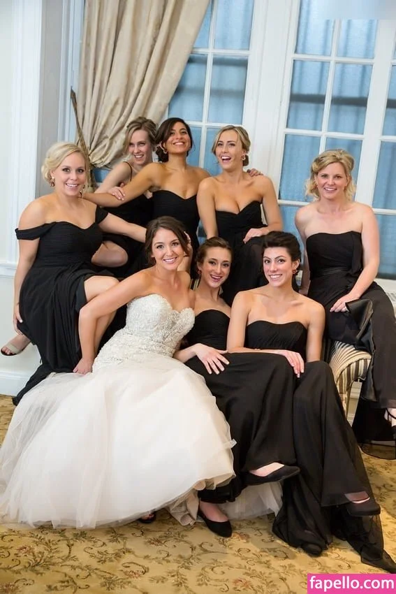 Photobox Flashes Onlyfans Photo Gallery 