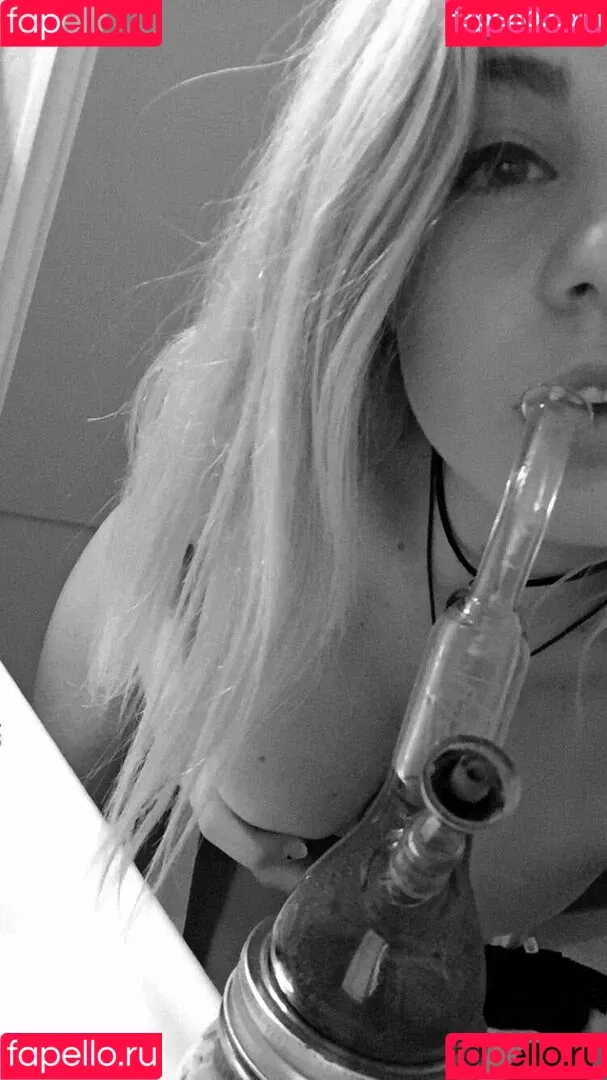 Chelsea Vundaland Onlyfans Photo Gallery 