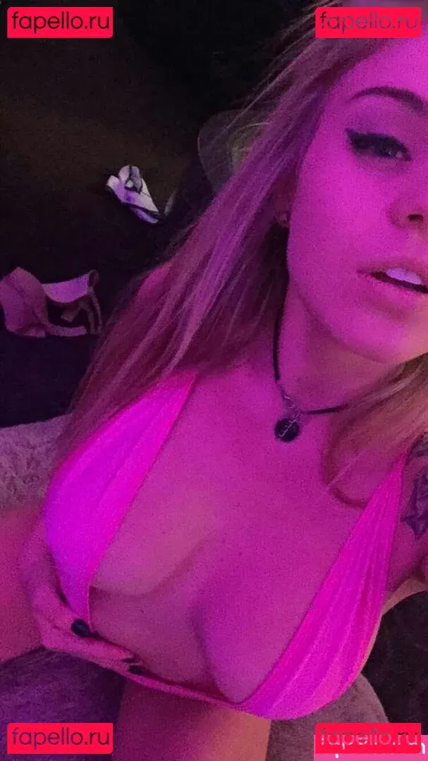 Chelsea Vundaland Onlyfans Photo Gallery 