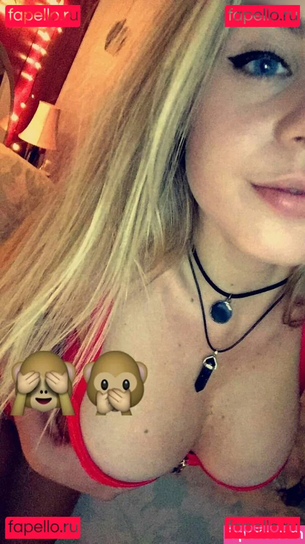 Chelsea Vundaland Onlyfans Photo Gallery 