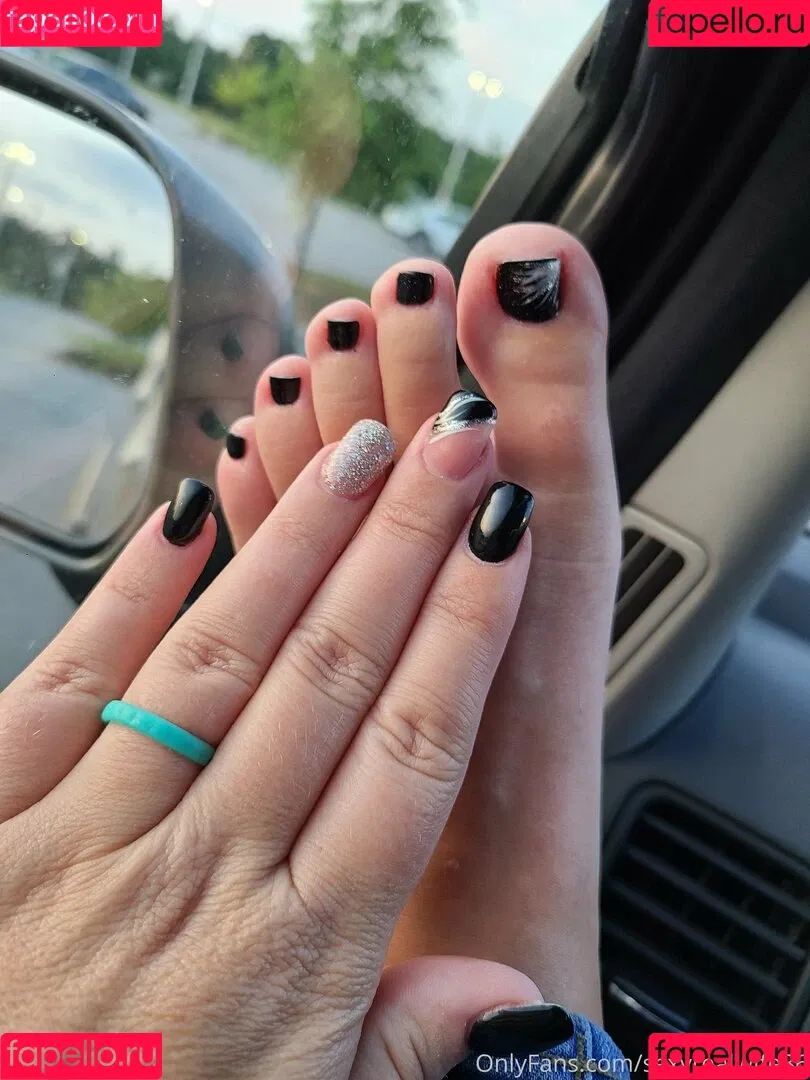 sexyrealwife86 Onlyfans Photo Gallery 