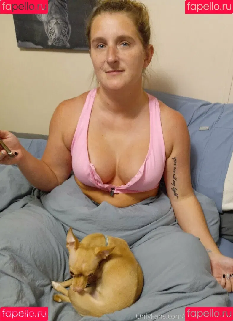 sexyrealwife86 Onlyfans Photo Gallery 