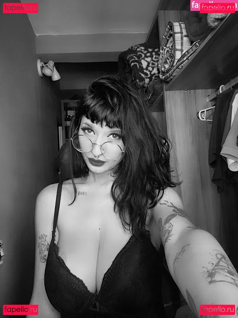 WilaRibeiro Onlyfans Photo Gallery 