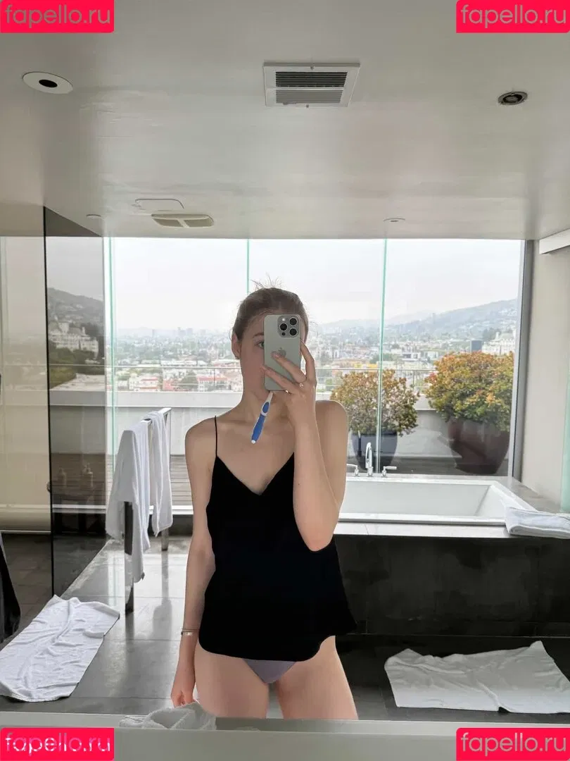 adelynmoore Onlyfans Photo Gallery 