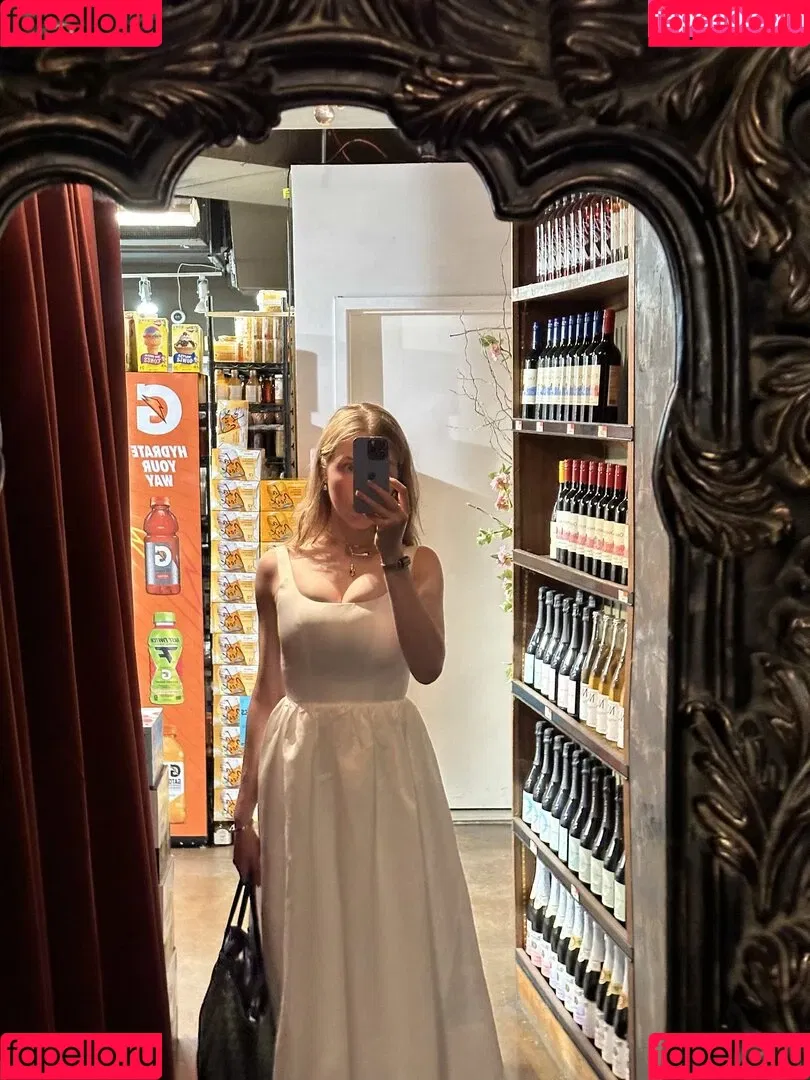 adelynmoore Onlyfans Photo Gallery 