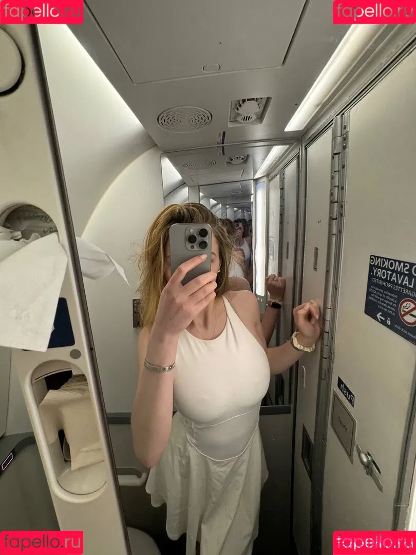 adelynmoore Onlyfans Photo Gallery 
