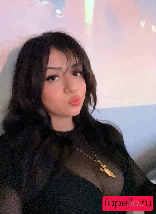 escieh Nude Onlyfans Photo 18