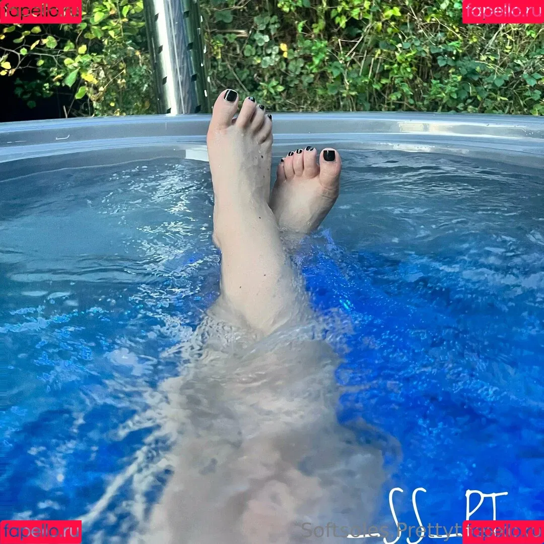 softsoles.prettytoesxoxo Onlyfans Photo Gallery 