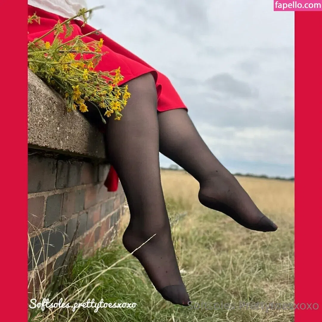 softsoles.prettytoesxoxo Onlyfans Photo Gallery 