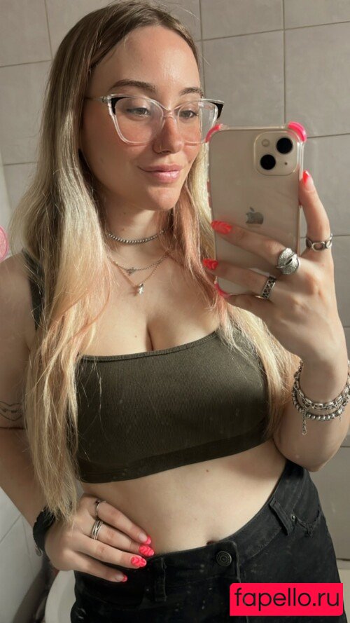 Princess Kenobi Nude Onlyfans Photo 24
