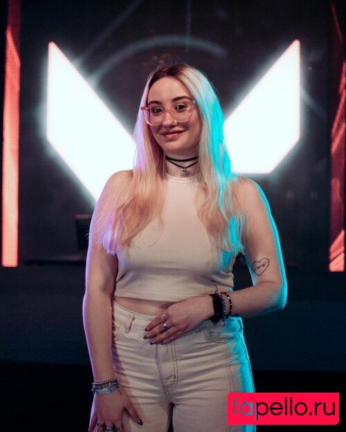 Princess Kenobi Nude Onlyfans Photo 12