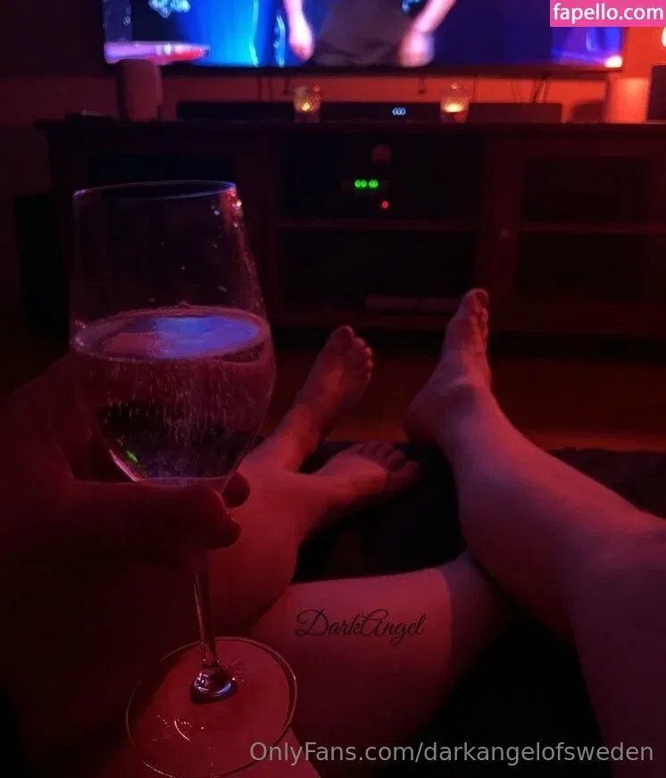 darkangelofsweden Onlyfans Photo Gallery 