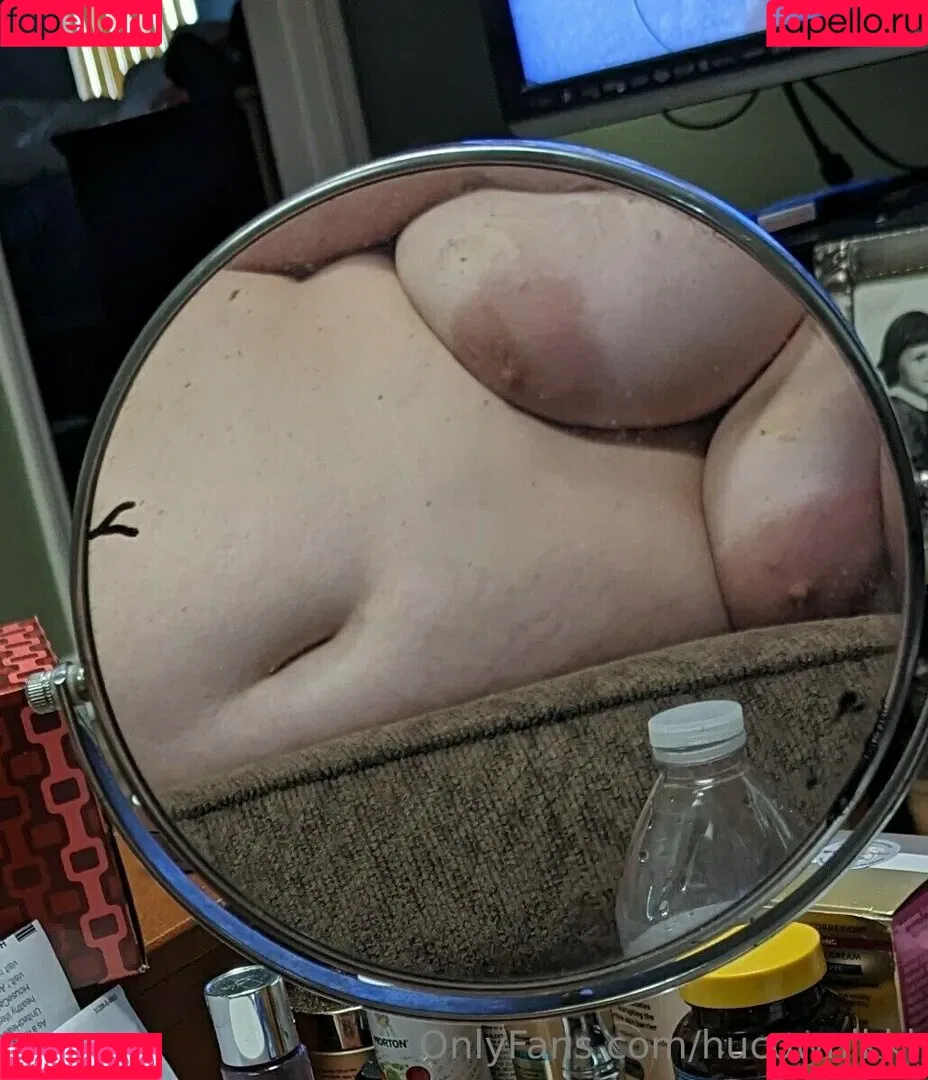 hucownikki Onlyfans Photo Gallery 