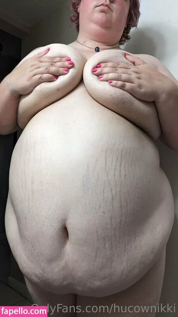 hucownikki Onlyfans Photo Gallery 