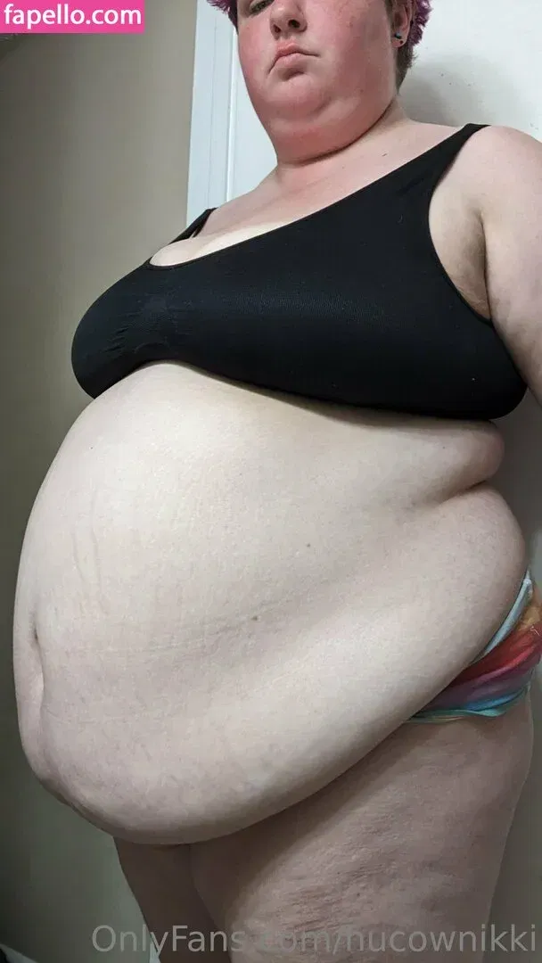 hucownikki Onlyfans Photo Gallery 