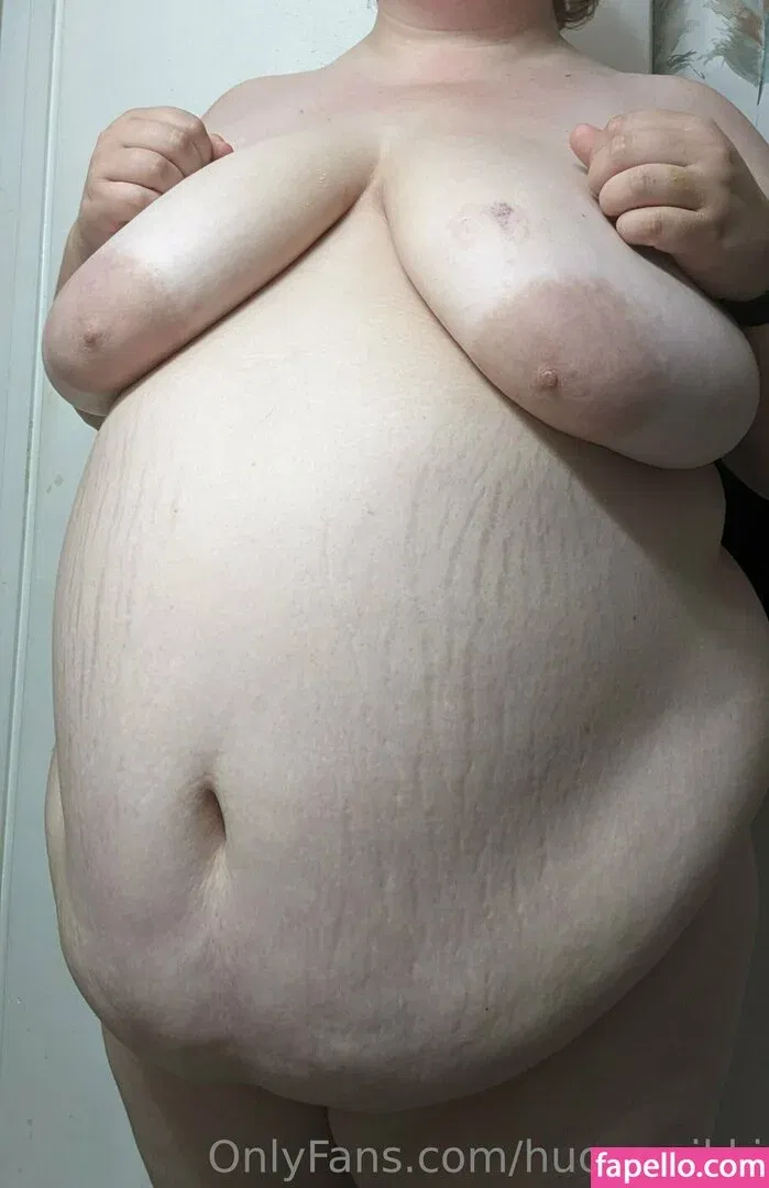 hucownikki Onlyfans Photo Gallery 