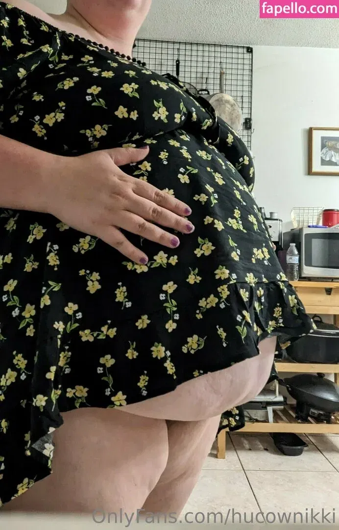 hucownikki Onlyfans Photo Gallery 