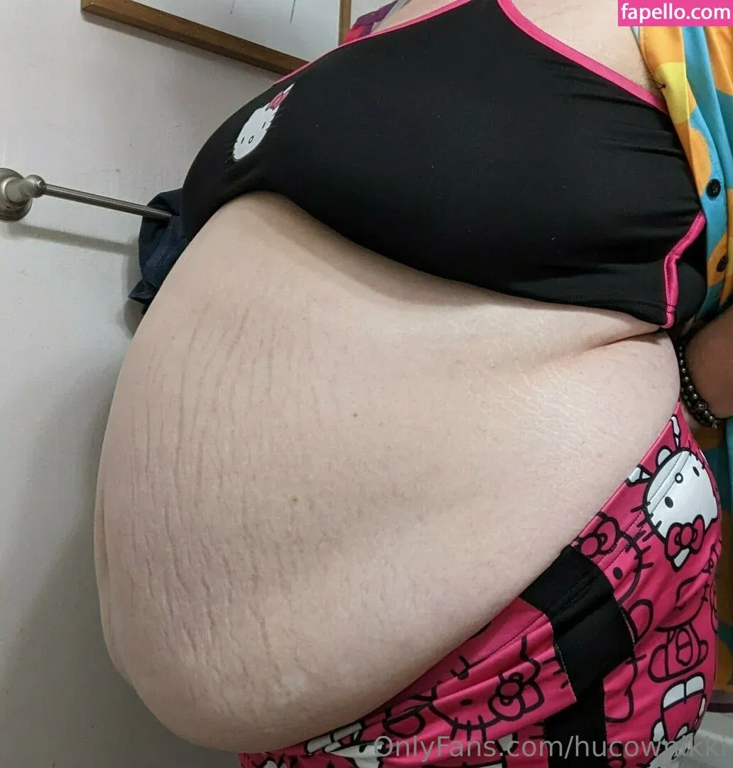 hucownikki Onlyfans Photo Gallery 