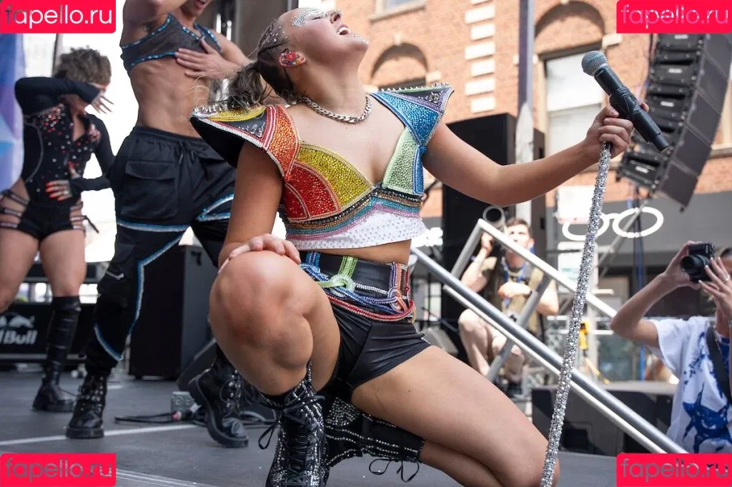Jojo Siwa Onlyfans Photo Gallery 