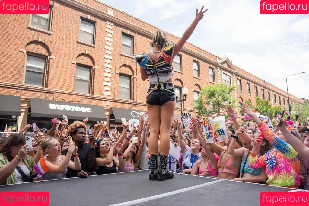 Jojo Siwa Onlyfans Photo Gallery 