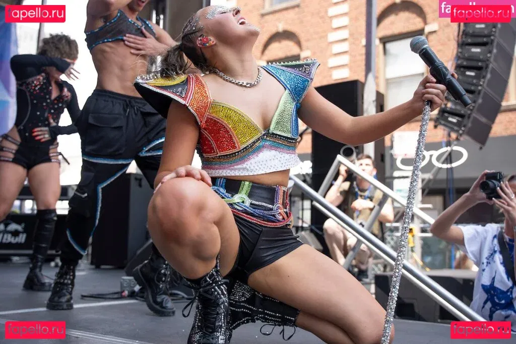 Jojo Siwa Onlyfans Photo Gallery 