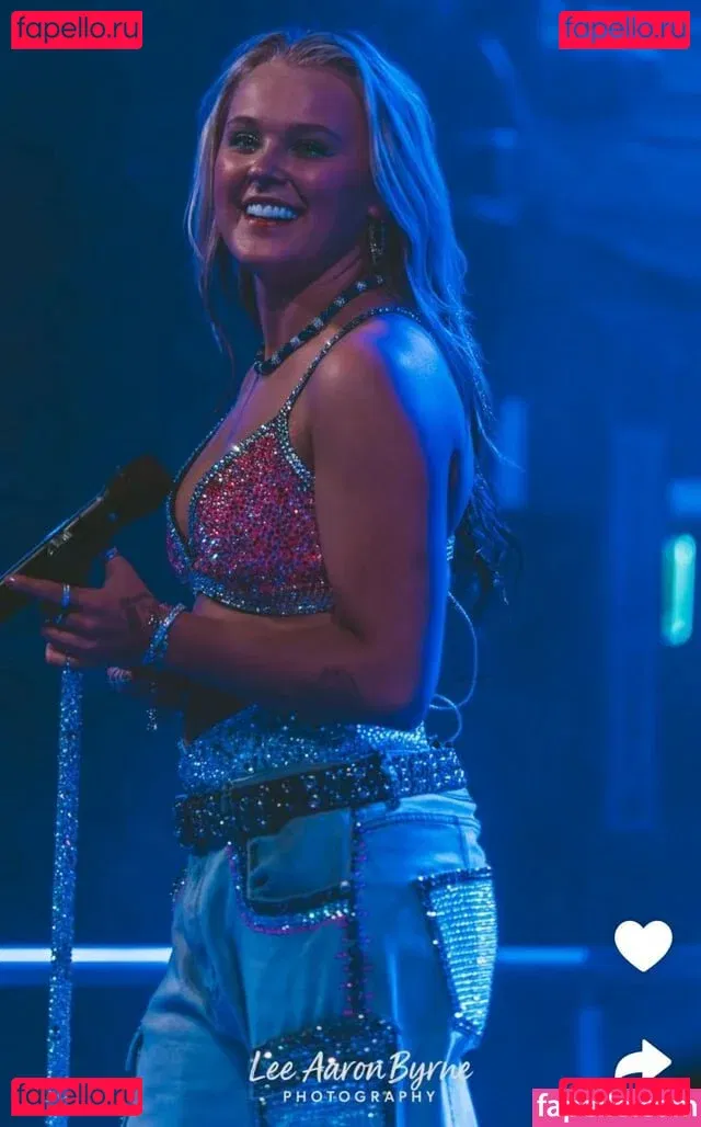 Jojo Siwa Onlyfans Photo Gallery 