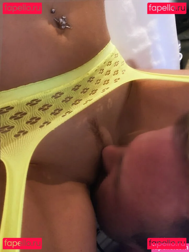 Nina Müller Onlyfans Photo Gallery 