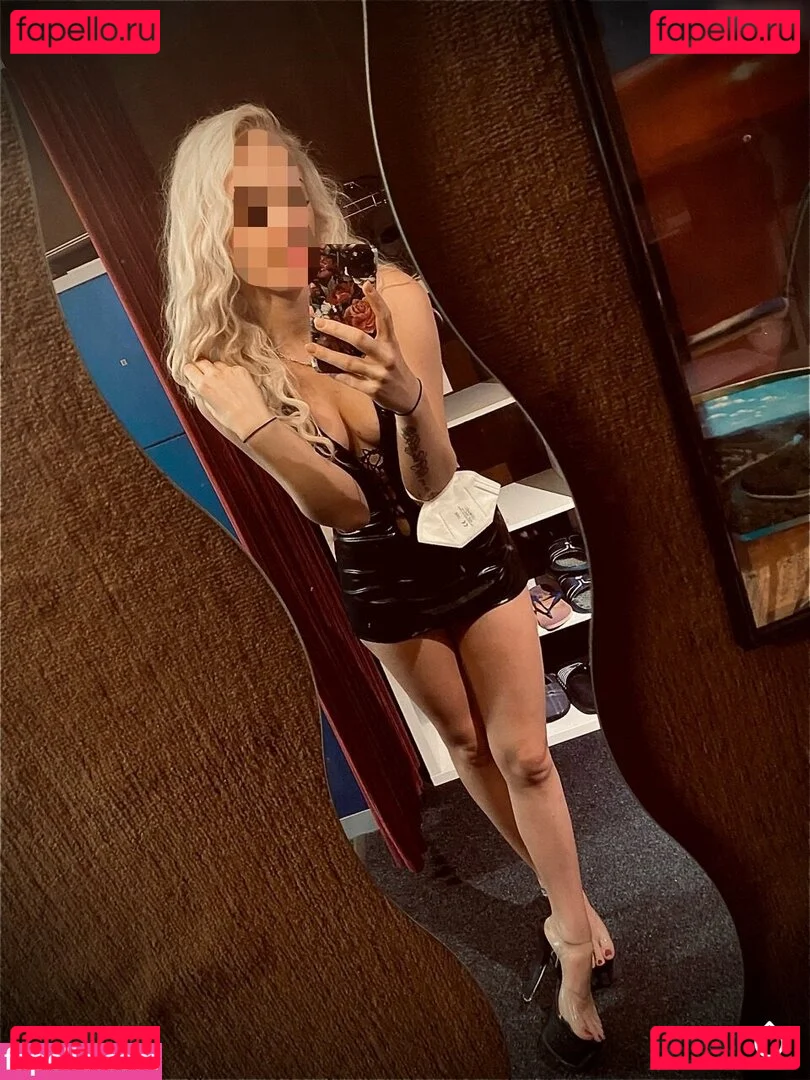 Nina Müller Onlyfans Photo Gallery 