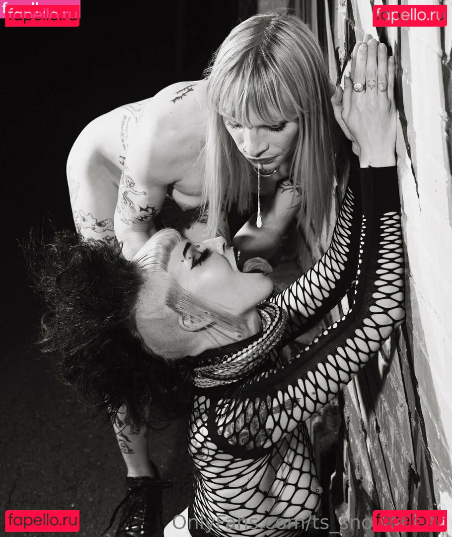 ts_snowqueen Onlyfans Photo Gallery 