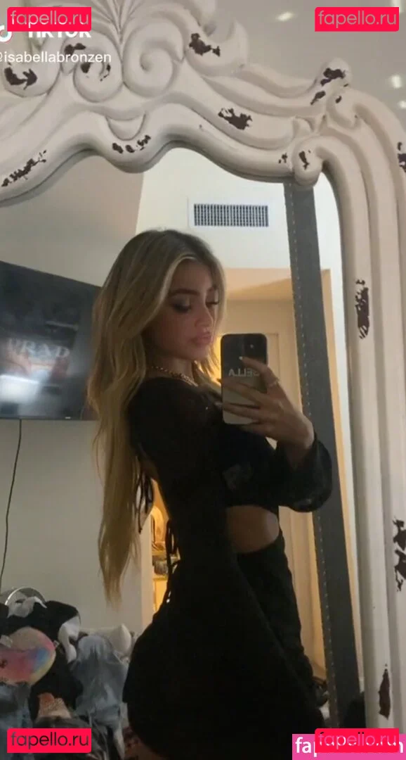 Isabella D Onlyfans Photo Gallery 