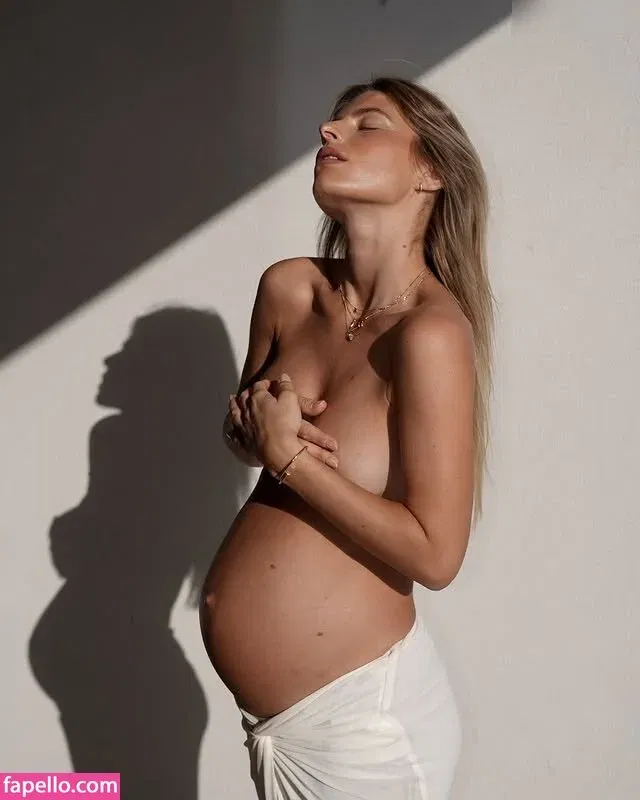 Debi Flügge Onlyfans Photo Gallery 