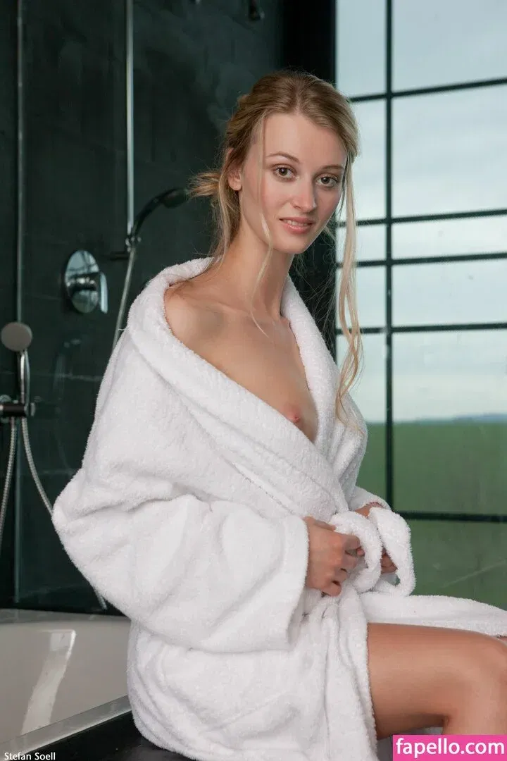 Carisha Onlyfans Photo Gallery 