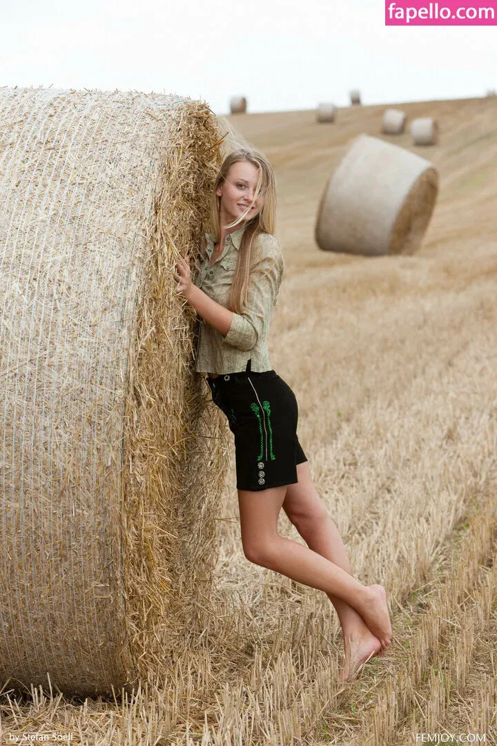 Carisha Onlyfans Photo Gallery 