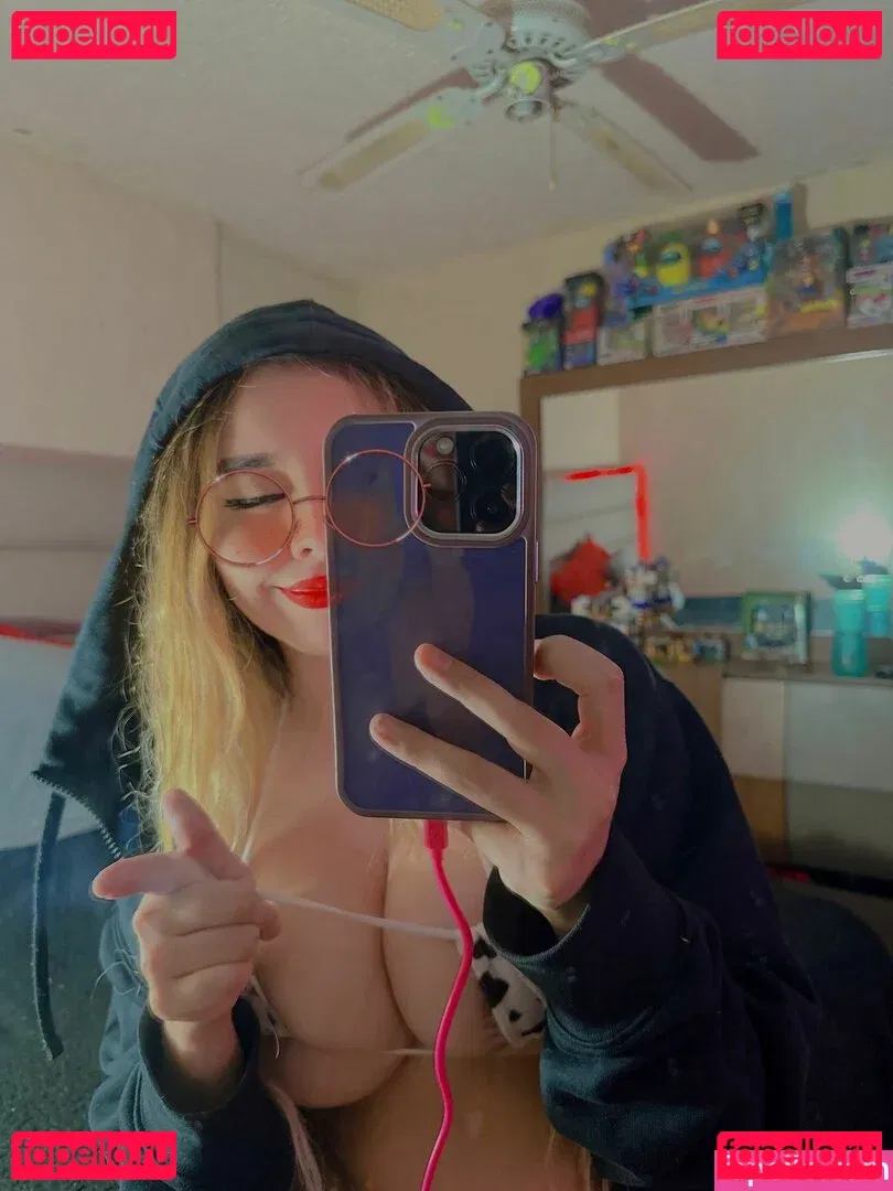 Karina Carbajal Onlyfans Photo Gallery 