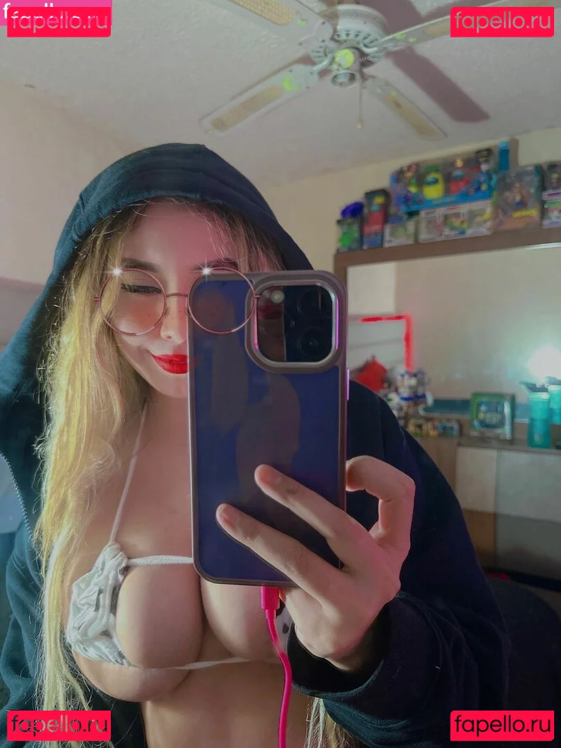 Karina Carbajal Onlyfans Photo Gallery 