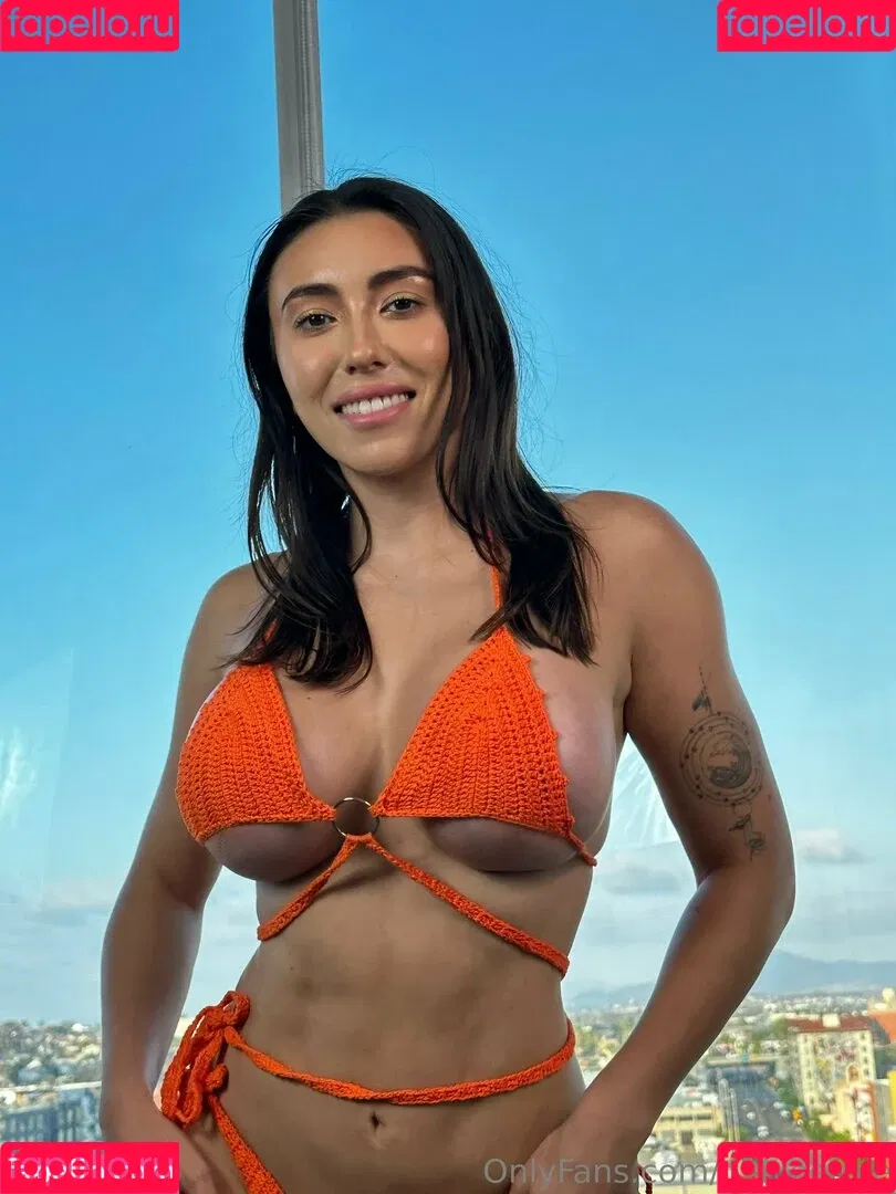 giaveefree Onlyfans Photo Gallery 
