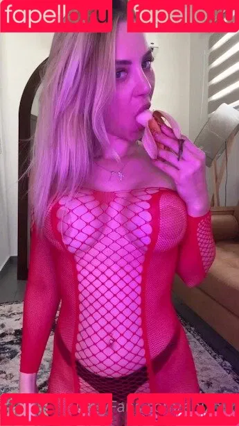 Anizhur Onlyfans Photo Gallery 