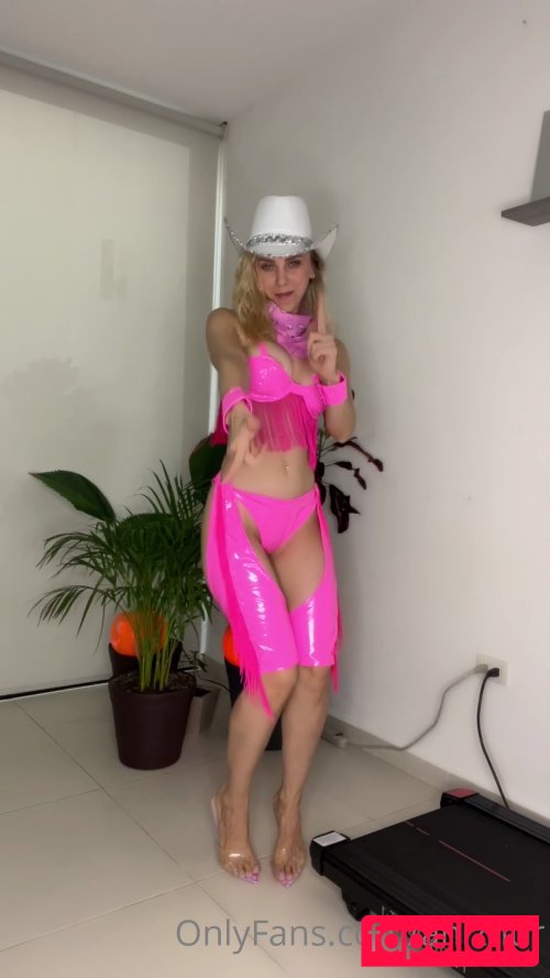 Anizhur Nude Onlyfans Photo 16