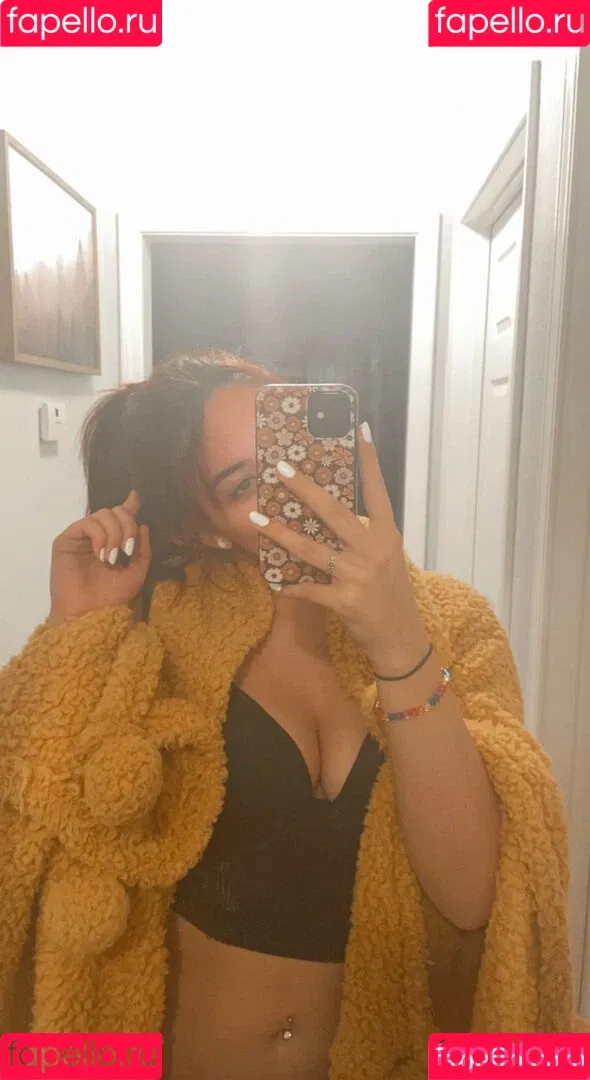 Rissaxtine Onlyfans Photo Gallery 