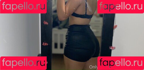 pixielena127 Onlyfans Photo Gallery 