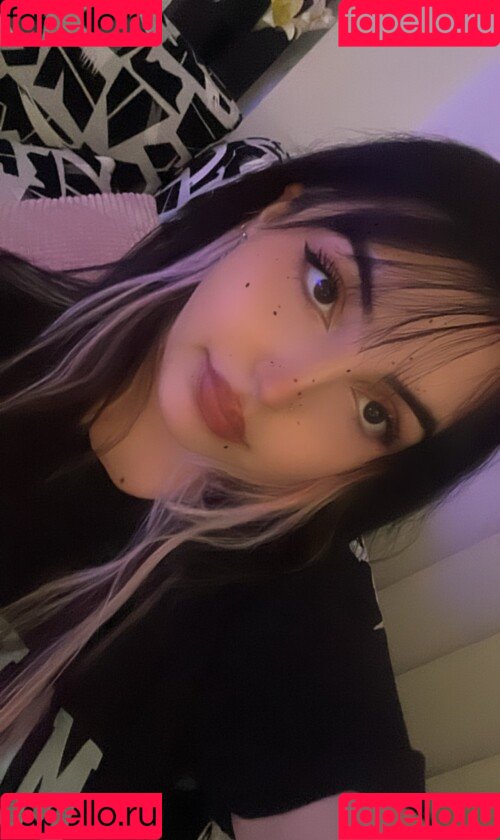 pixielena127 Onlyfans Photo Gallery 