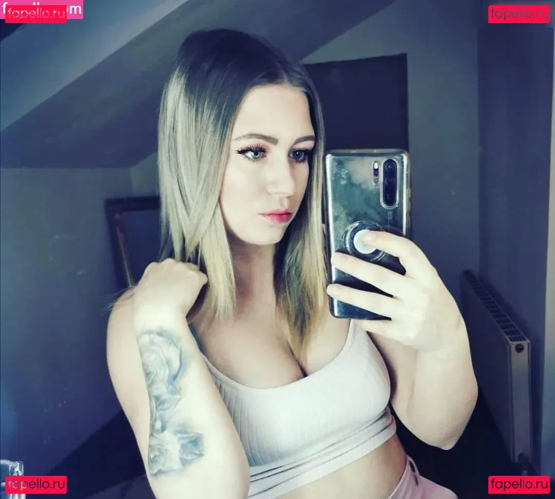 Inkedtempress Onlyfans Photo Gallery 