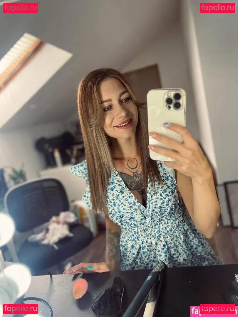 Inkedtempress Onlyfans Photo Gallery 