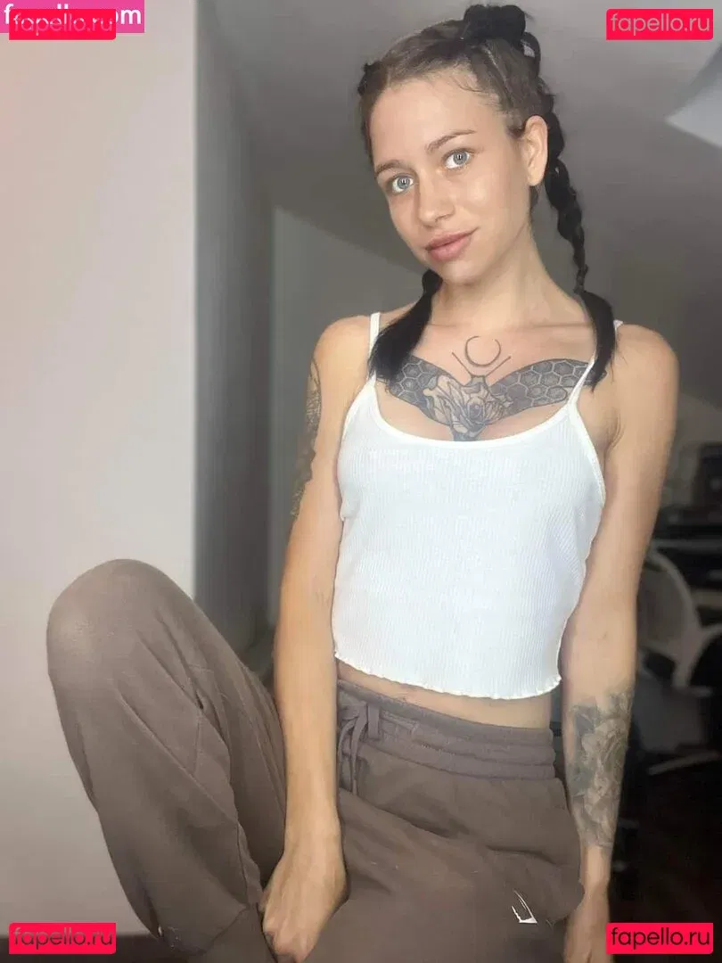 Inkedtempress Onlyfans Photo Gallery 