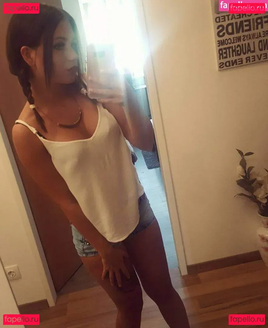 Inkedtempress Onlyfans Photo Gallery 